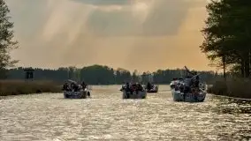 Zdjęcia: Poradnik - motorowodne Mazury - kanały między jeziorami Szymoneckie i Tałty - zdjęcie 8