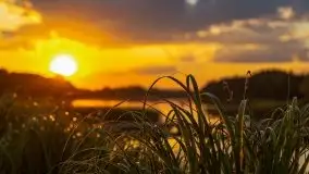 Zachód słońca nad jeziorem Łękuk - zdjęcie 2