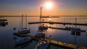 Wschód Słońca, Wilkasy, jezioro Niegocin, sierpień 2020 r. - zdjęcie 1