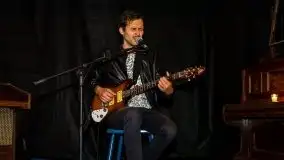 Kuba Kęsa w nowej, całorocznej sali koncertowej Tła Dla Mew - zdjęcie 9