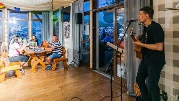 Marcina Kaszubat, Dezeta w porcie PTTK Wilkasy, czerwiec 2020 - zdjęcie 5