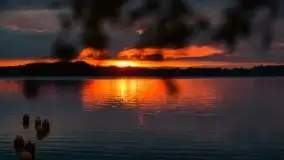 Ponury wieczór, z przesmykiem zachodu słońca - zdjęcie 7