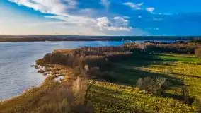 Jesień z lotu ptaka przy jeziorze Tałtowisko i kanale Grunwaldzkim - zdjęcie 35