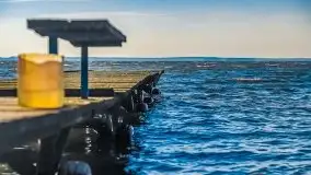 Wietrzne i jesienne jezioro Śniardwy, grudzień 2020 r. - zdjęcie 2