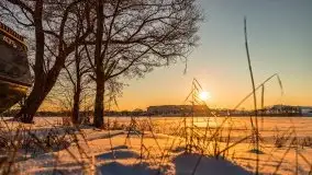 Zimowe Mikołajki skąpane w zachodzącym słońcu, 02.2021 - zdjęcie 2