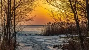 Zimowy zachód słońca nad jeziorem Śniardwy - zdjęcie 16