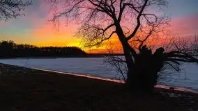 Marcowy zachód słońca nad jeziorem Kisajno - zdjęcie 1