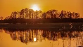 Zachód słońca nad jeziorem Gołdopiwo, od strony Przerwanek - zdjęcie 2