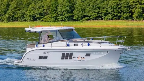 Zdjęcia: Made in Mazury - poznaj jacht motorowy Stillo 30 - zdjęcie 11