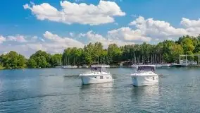 Zdjęcia: Made in Mazury - poznaj jacht motorowy Stillo 30 - zdjęcie 24