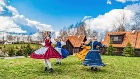 Połączenie mazursko - warmińskiego folkloru z żołnierskim sznytem - zdjęcie 12