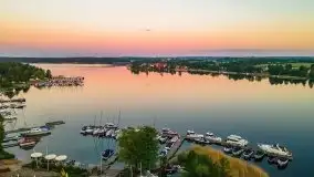 Wschód słońca nad jeziorem Bocznym, port Tło Dla Mew - zdjęcie 35