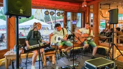 Duet oJ Tam w tawernie Rozbitek w AZS Wilkasy