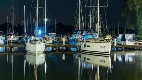 Kolory i klimat nocnego portu w Sztynorcie - zdjęcie 36