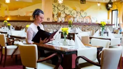 Restauracja *** Ognisty Ptak - zdjęcie 1