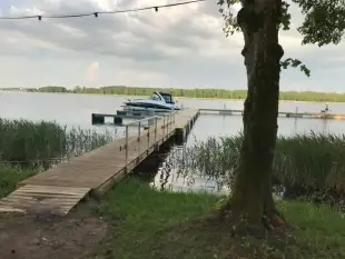 Cumowanie przy pomoście na Jeziorze Bocznym - zdjęcie 5