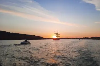 Rejsy jachtem żaglowym w Mikołajkach - zdjęcie 11