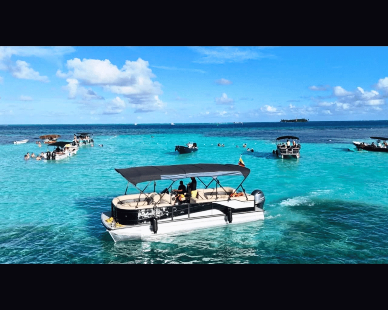 Nowoczesny jacht 23 stopy z silnikiem-idealny zestaw na sezon!