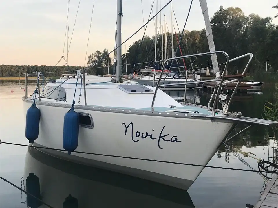 JACHT typu Lupus morski, mieczowo-balastowy 