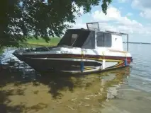 jacht motorowy, mały hausboot