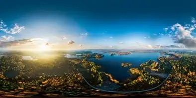 Jezioro Kruklin o wschodzie słońca